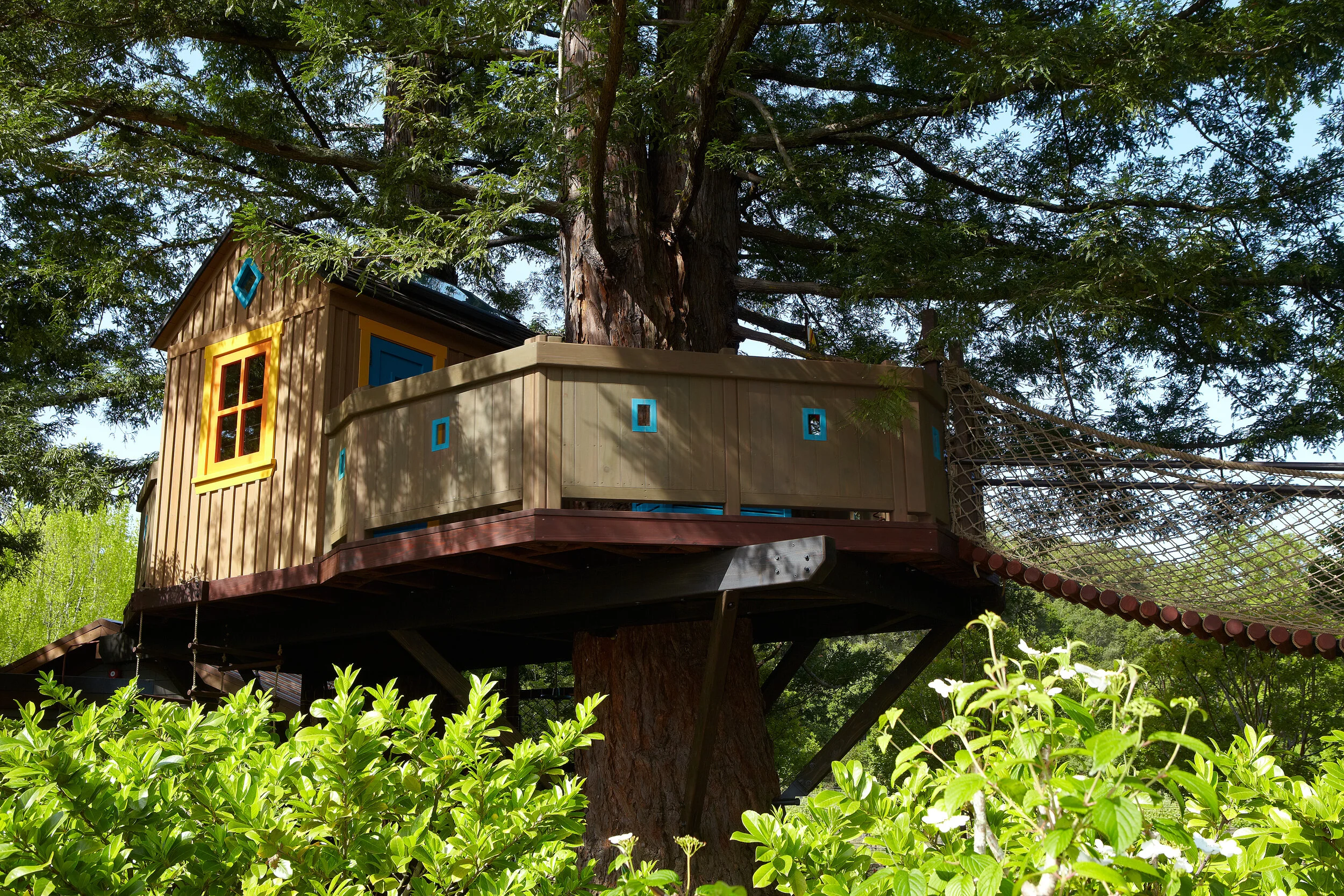 ＴＲＥＥ　ＨＯＵＳＥ。  ＦＵＭＩＫＡ＿ＵＣＨＩＤＡ mqdefault.jpg
